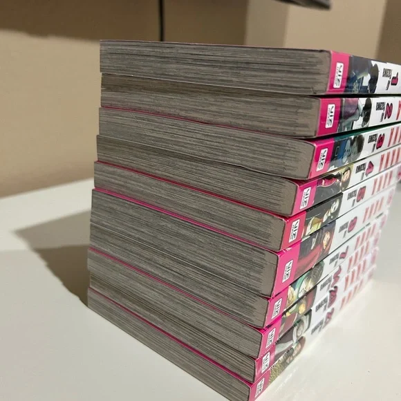 NANA Manga Volumes Lot of (10 TOTAL) 1-5, 7, 9, 14, 20-21 - Picture 4 of 4